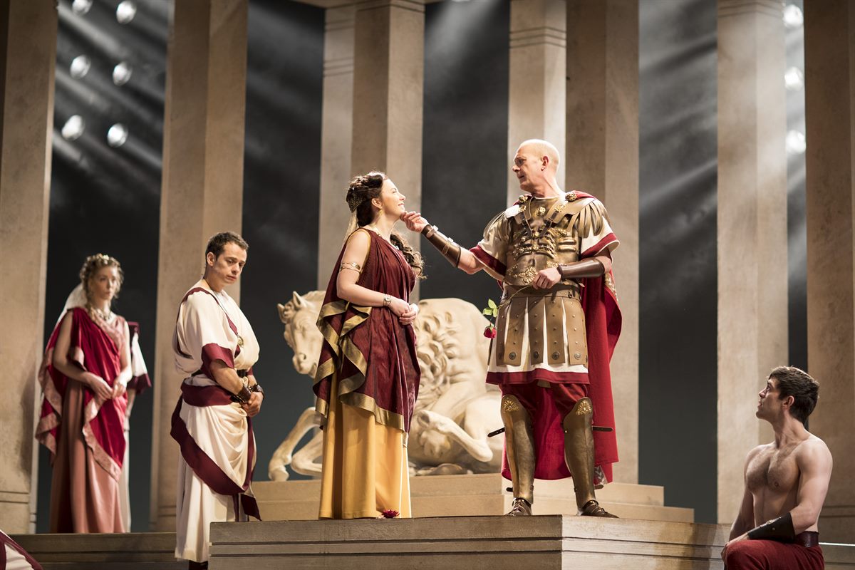 Julius Caesar live aus dem Royal Shakespeare Theatre