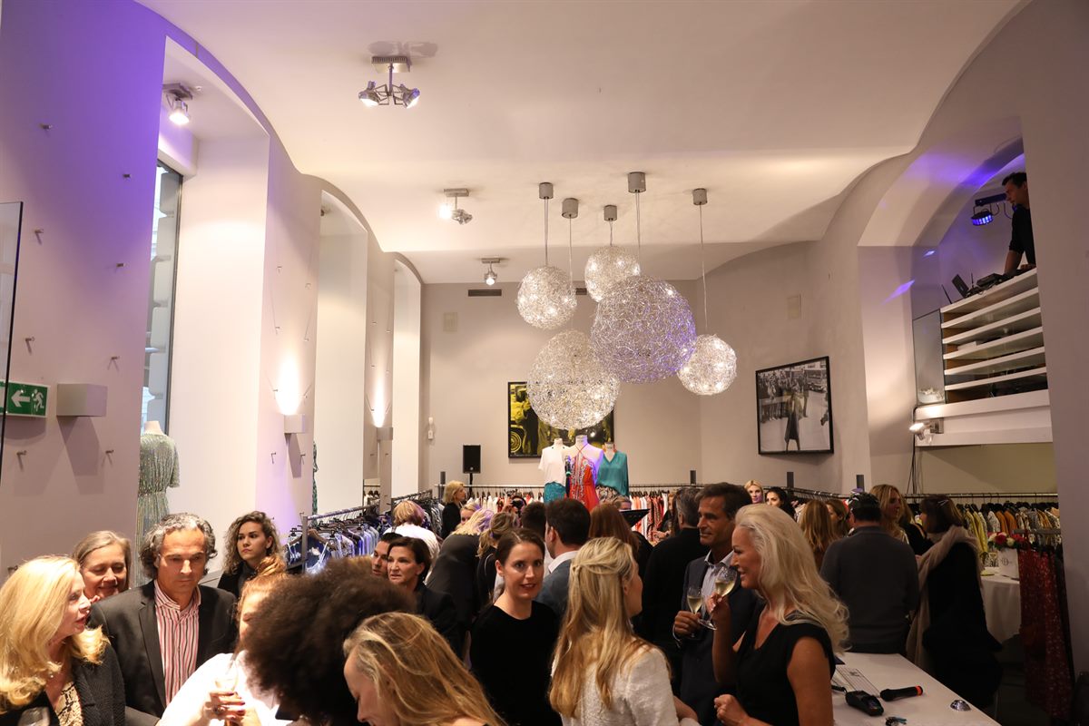 Beauty & Champagne in der Sterngasse 4 – The Fashion Deli