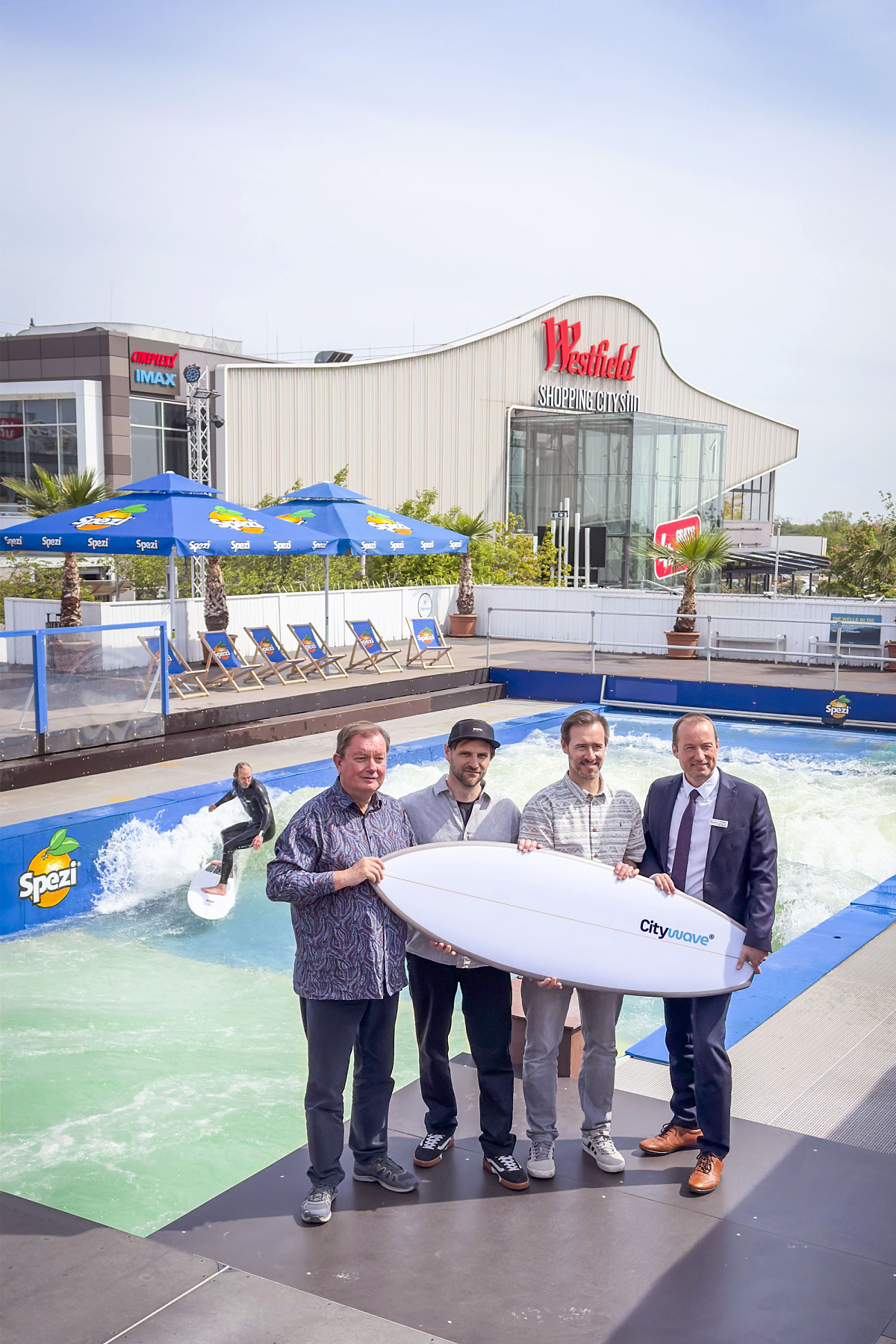 CityWave Opening in der Westfield Shopping City Süd