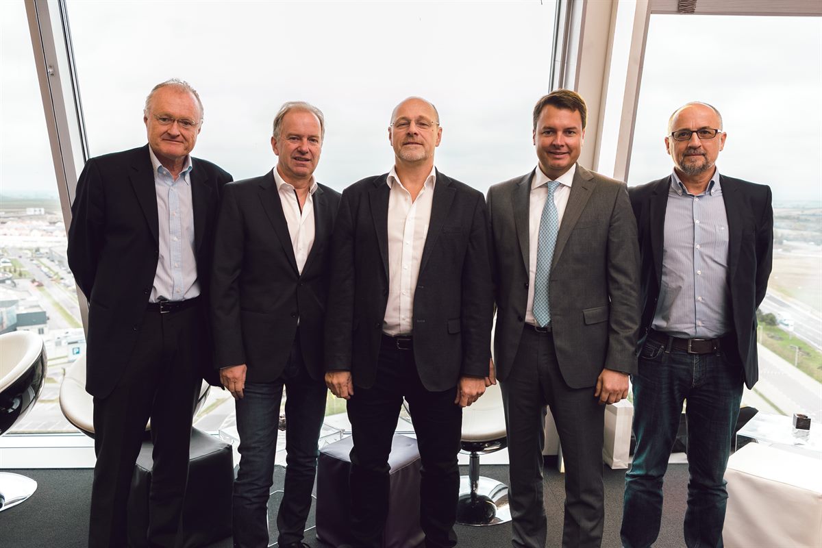 vlnr: Mag. Konrad Freyborn, Ing. Christian Langhammer, Bürgermeister Ing. Wolfgang Kovacs, Mag. Christof Papousek, Mag. Bruno Kracher