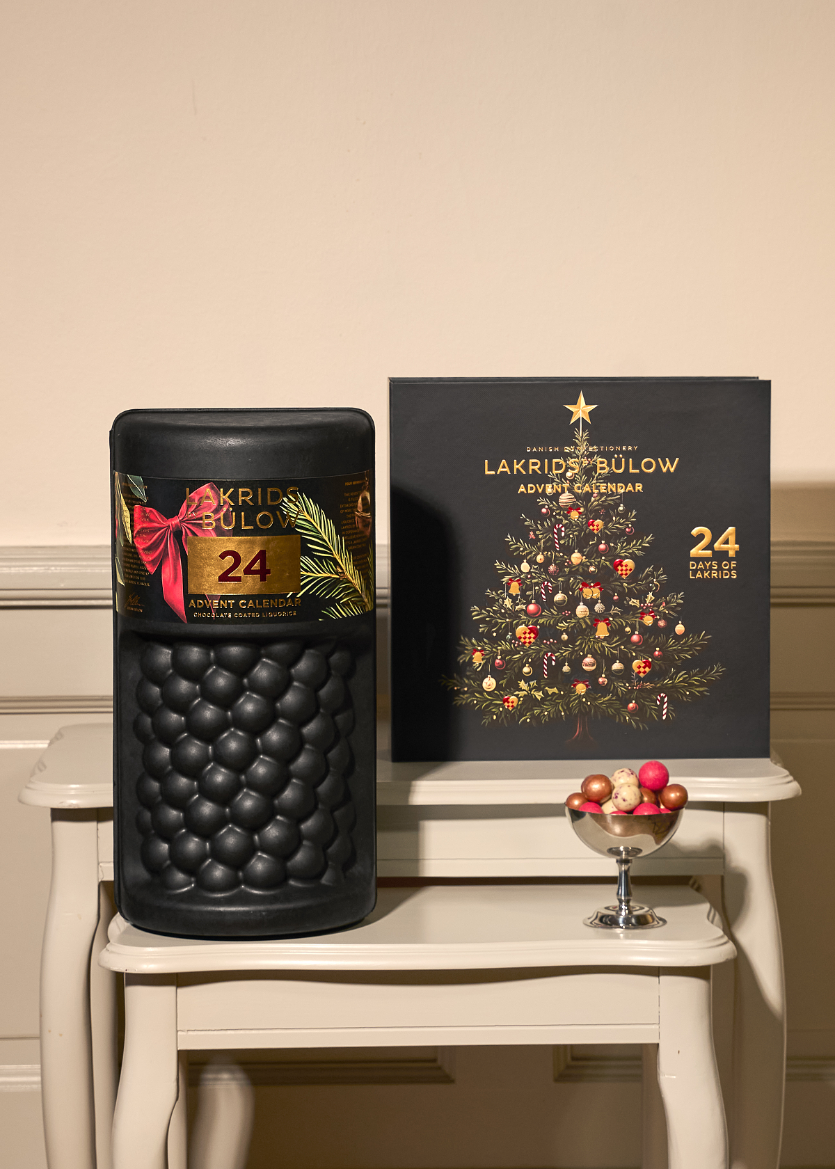 LARGE € 79,00 REGULAR € 49,00