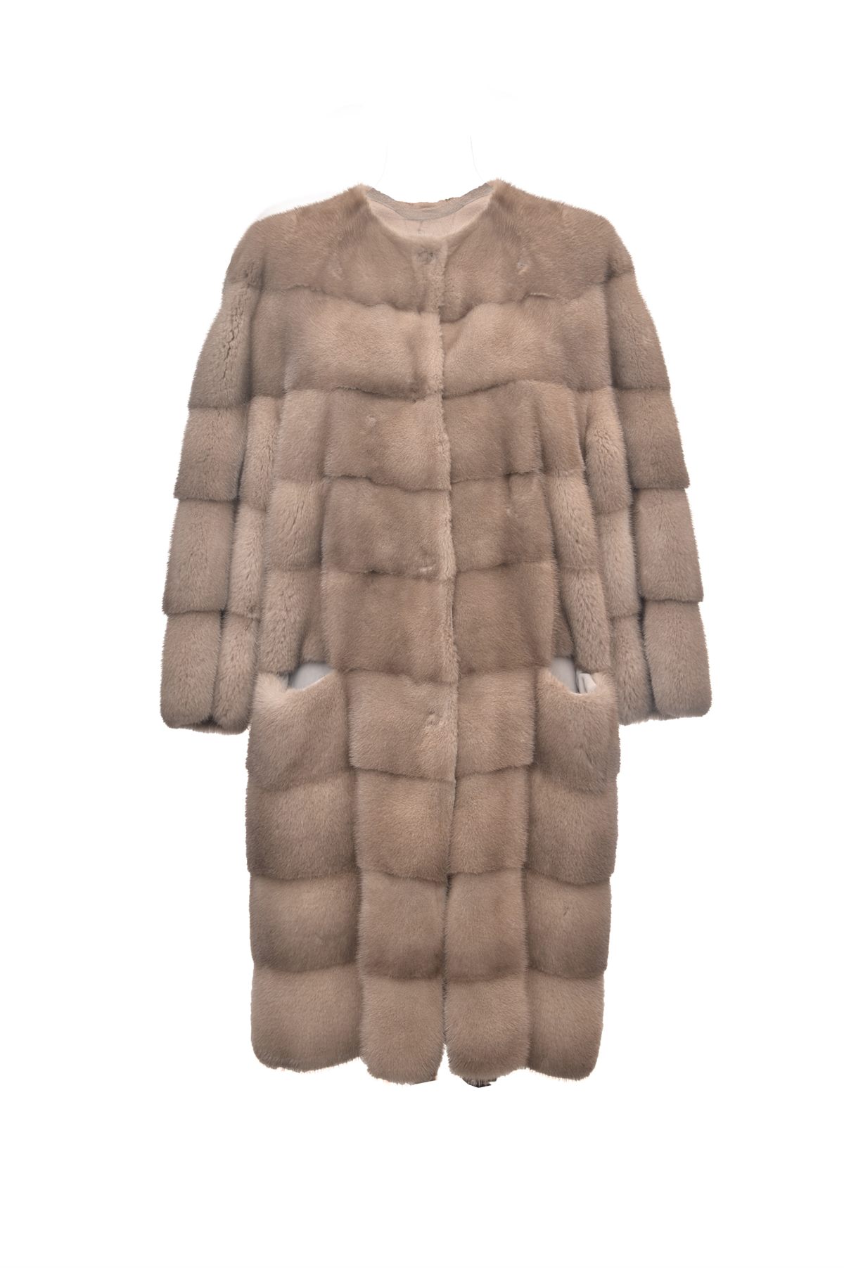 Sterngasse 4_FURRY_Coat Mink - Reversible_E4900,00 