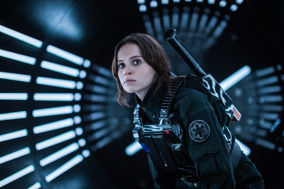 Felicity Jones als Jyn Erso in Rogue One: A Star Wars Story