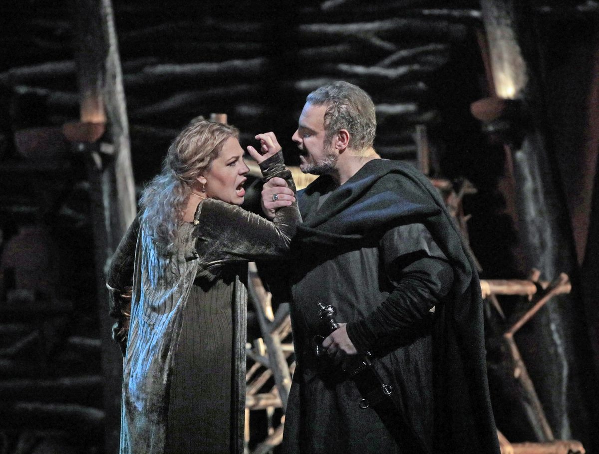 Bellinis Norma mit Joseph Calleja und Sondra Radvanovsky