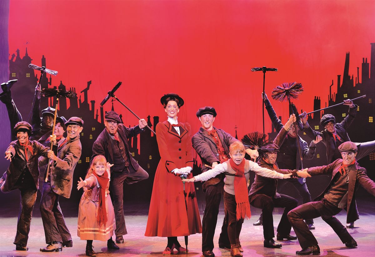 Annemieke van Dam mit David Boyd sowie den Kindern Fiona Bella Imnitzer und David Paul Mannhart
