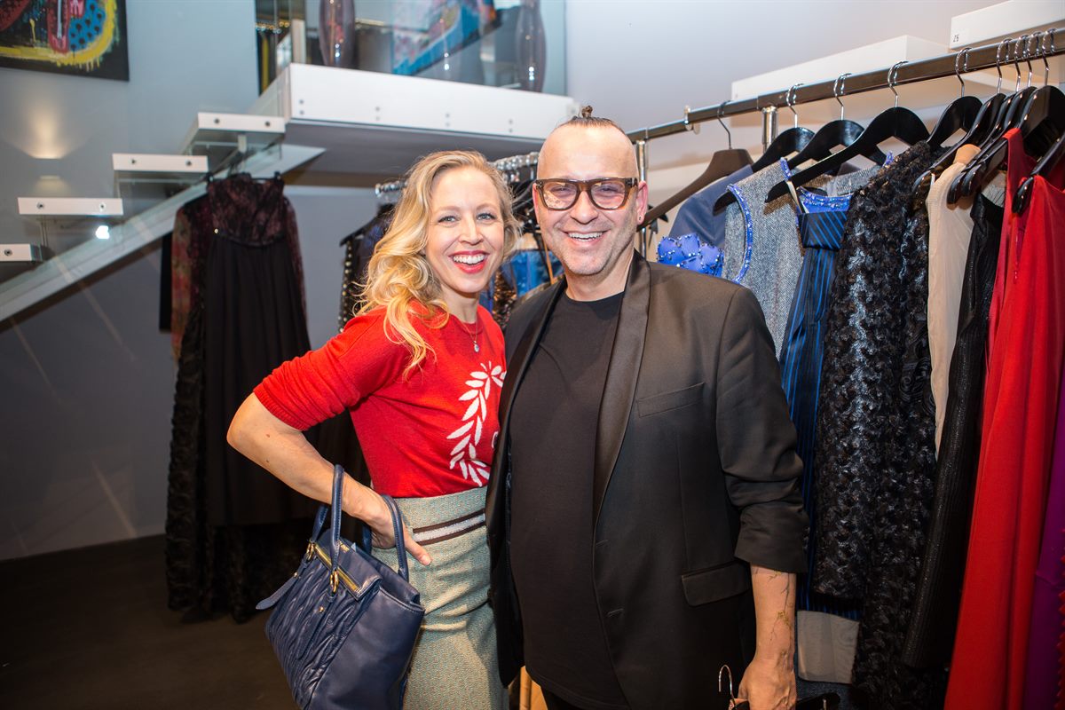 Designer JC Hoerl mit Schauspielerin Nina Proll 