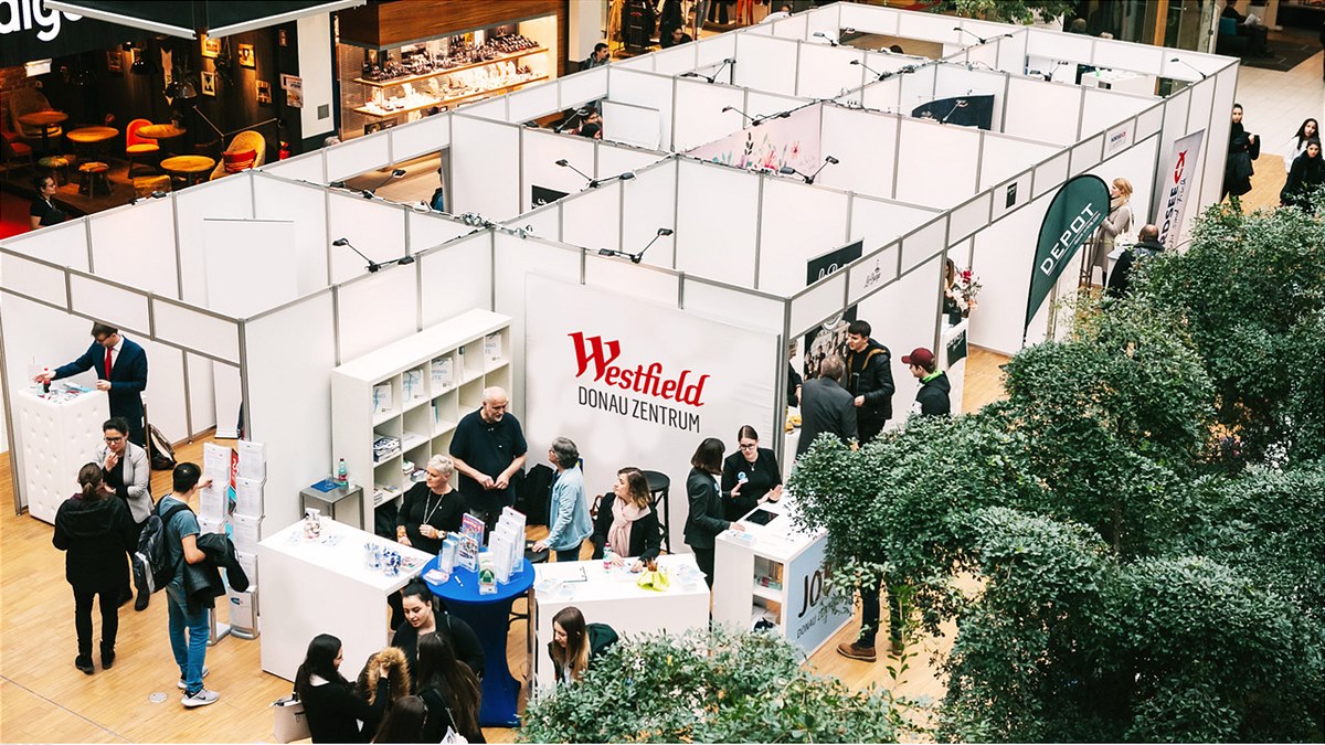 Jobmessestände im Westfield Donau Zentrum