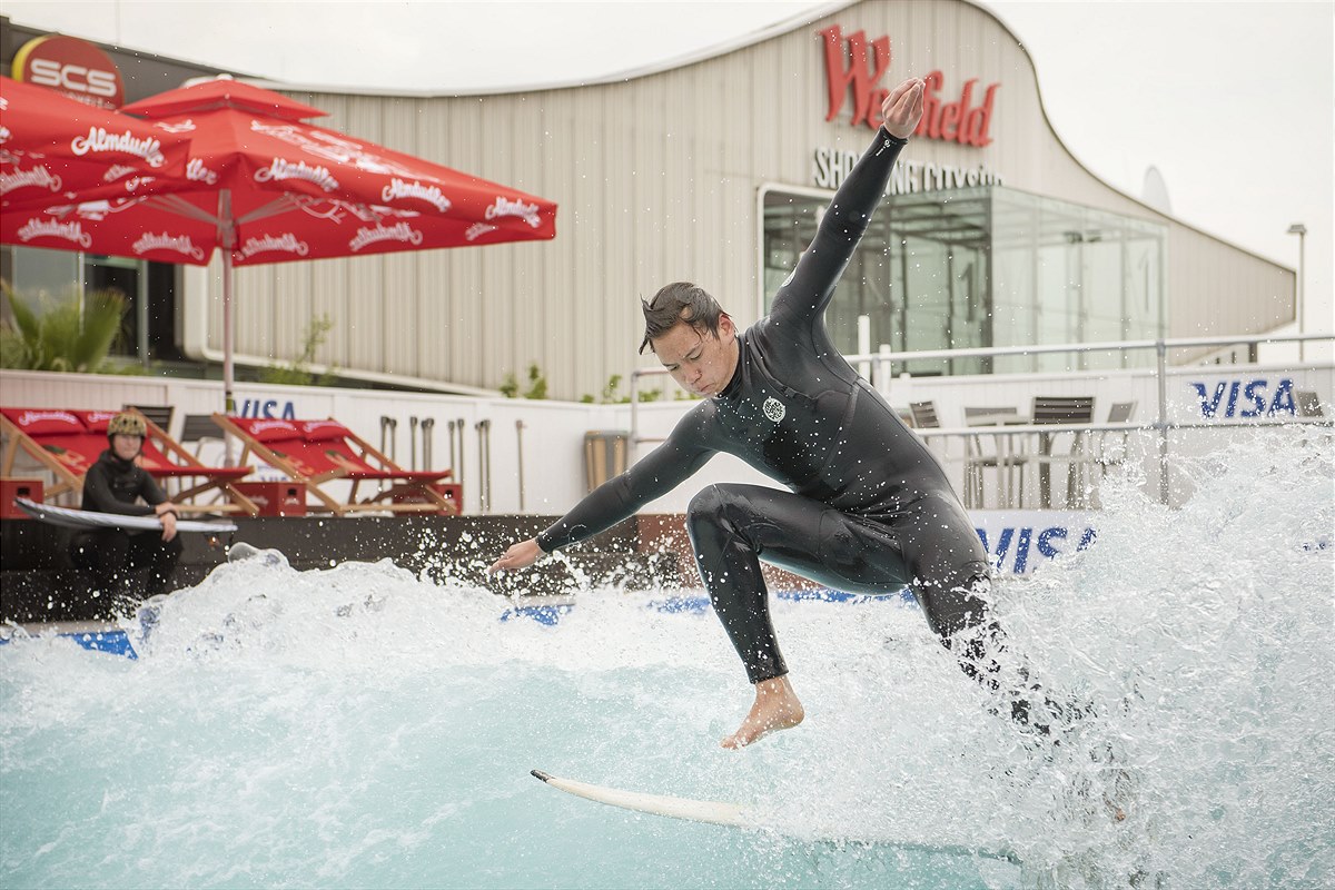 Opening der CityWave in der Westfield Shopping City Süd 