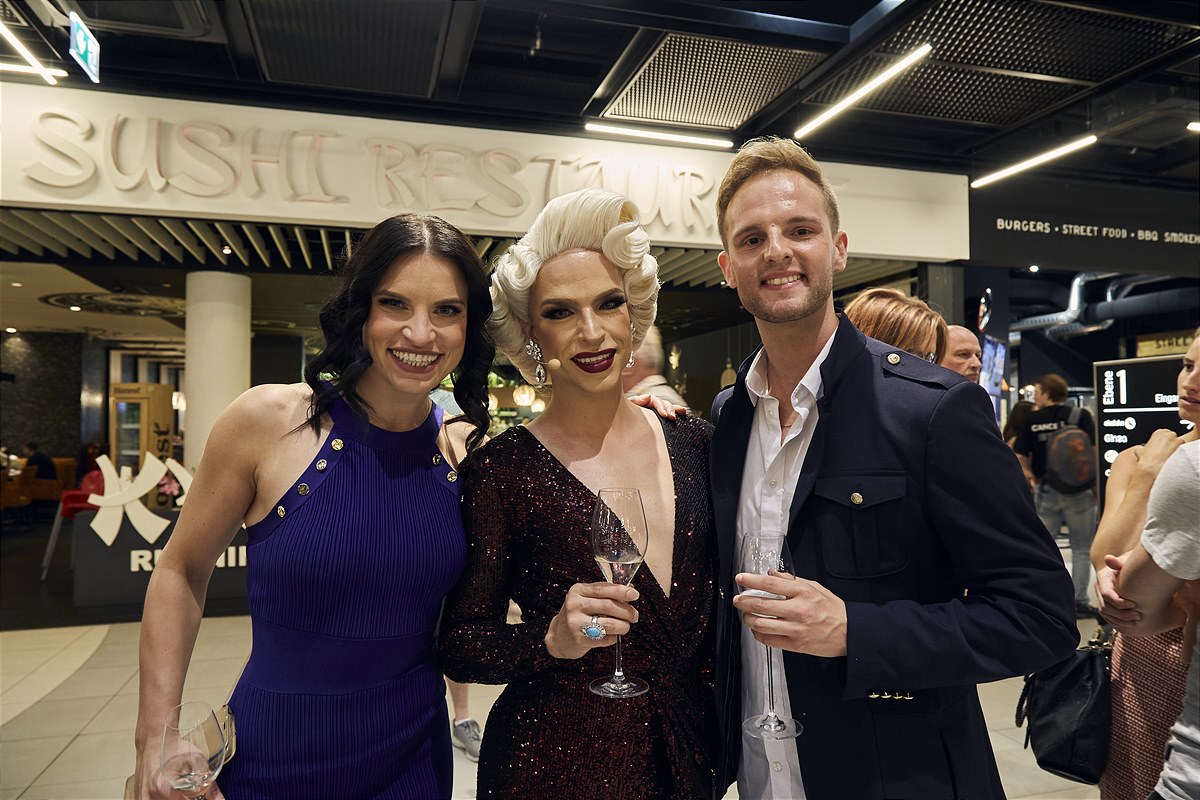 Tamara Mascara mit Cornelia Kreuter und Dancing Star Profi Stefan Herzog 
