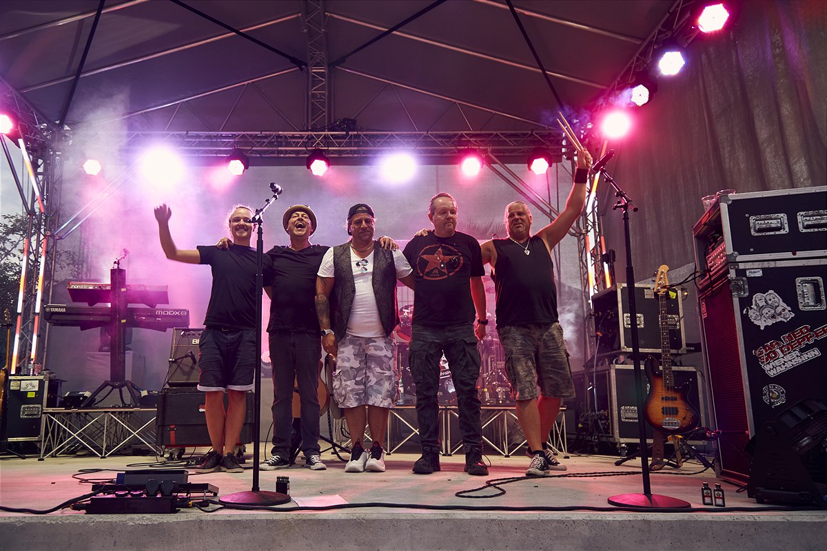  Wiener Wahnsinn live on stage