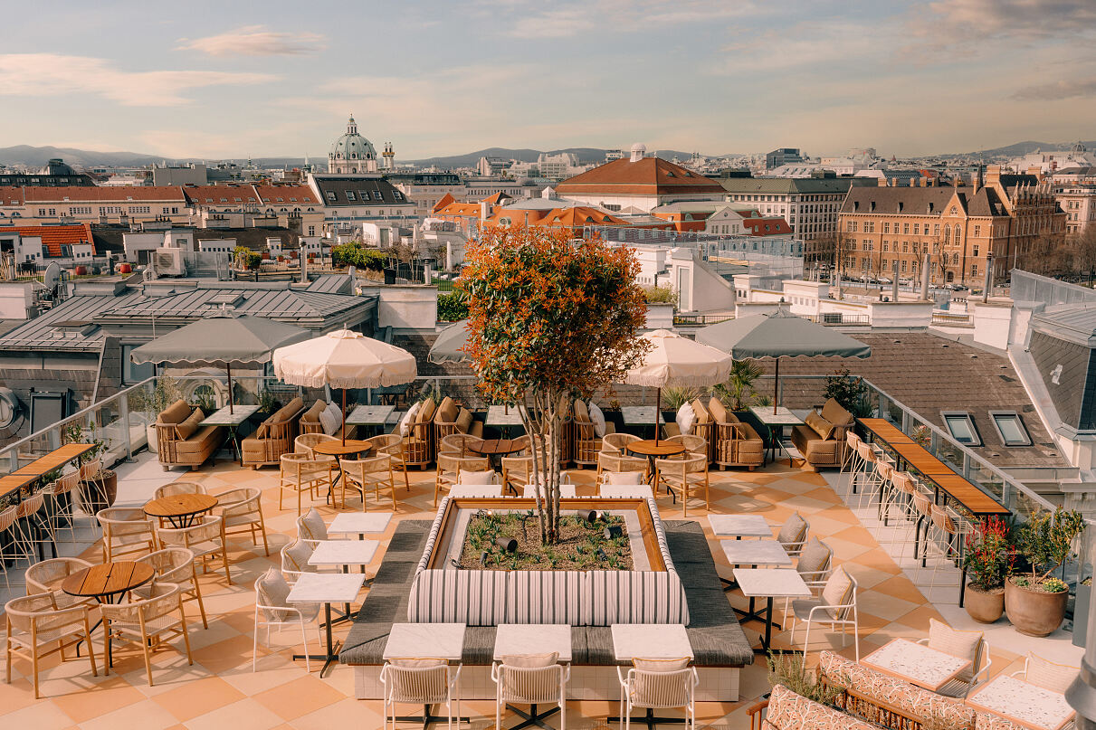 The Hoxton, Vienna – Rooftop-Bar Cayo Coco