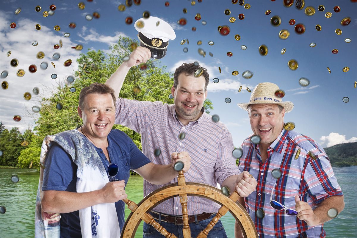 Hirter Bier schickt seine Kunden auf Reisen! V.l.n.r.: Raimund Linzer (Braumeister), Nikolaus Riegler (Geschäftsführer) und Mag. Mario Donner (Leitung Marketing)